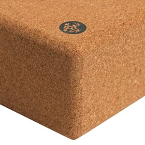 Manduka Yoga Cork Block - Yoga Prop and Accessory, Good for Travel, Comfortable Edges, Lightweight, Extra Firm Cork, 4" x 6" x 9" (10 x 15 x 22.5 cm) (Pack of 2) - Image 7